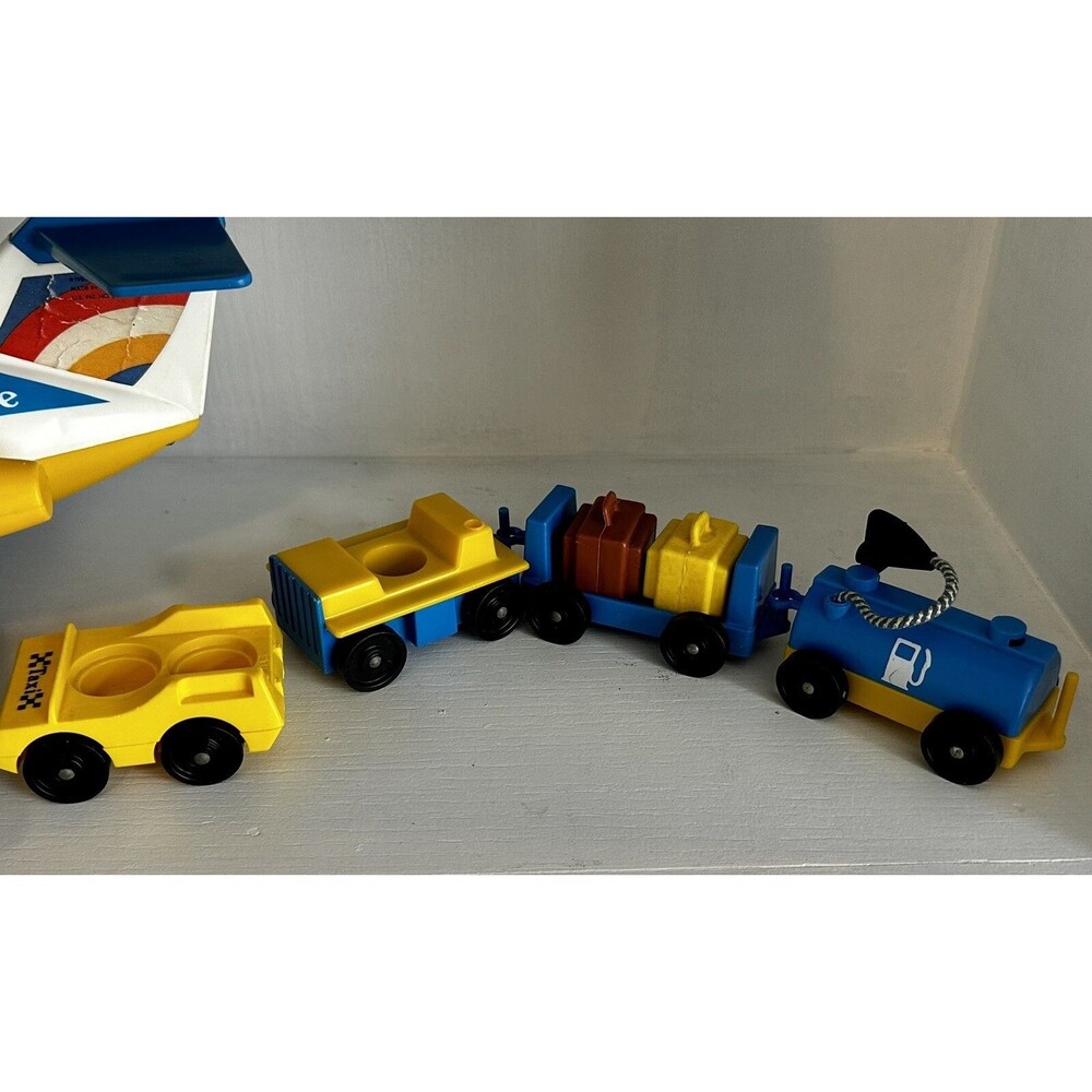 Fisher Price Little People Family Jetport Airport airplane Set 933 Vintage 1980 - Picture 4 of 9